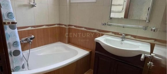 Квартира с 3 спальнями в Лимасол, Кипр № 3782 11