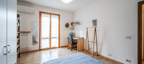 3 bedrooms House in Castelnuovo Rangone, Italy No. 143772 23