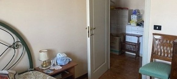 5 bedrooms Apartment in Modena, Italy No. 327806 21