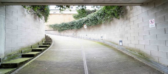 Гараж с 1 комнатой в Милан, Италия № 243636 15