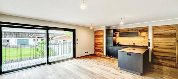 4 bedrooms Penthouse in St. Ulrich am Pillersee, Austria No. 152368 3