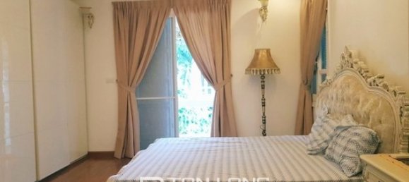 4 bedrooms Villa in Tay Ho, Vietnam No. 1690 13