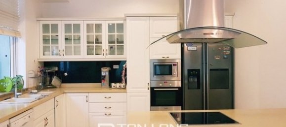 4 bedrooms Villa in Tay Ho, Vietnam No. 1690 9