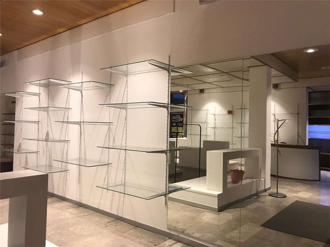 100m² Commercial property in Conegliano, Italy No. 218265