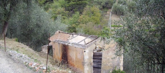 Земельный участок 6588м² в Таджа, Италия № 36625 16