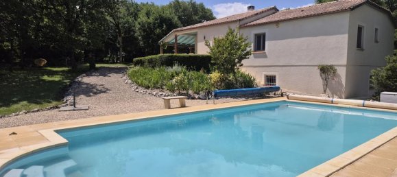 3 bedrooms House in Cahors, France No. 338752 2