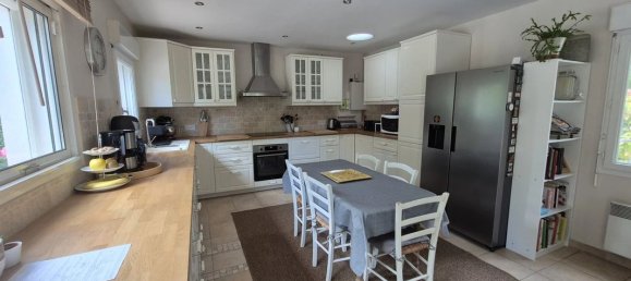 3 bedrooms House in Cahors, France No. 338752 3