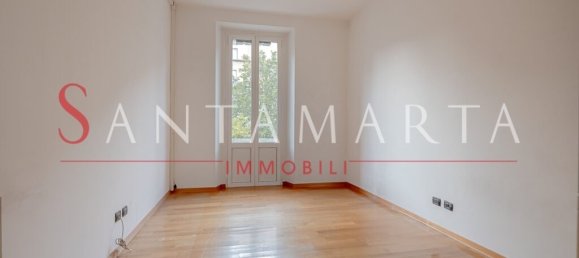 3 bedrooms Apartment in Milan, Italy No. 243651 9