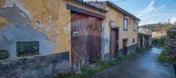 Дом с 3 спальнями в Лозан, Португалия № 181917 8