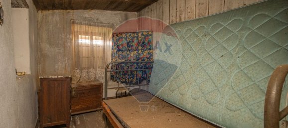 Дом с 3 спальнями в Лозан, Португалия № 181917 5