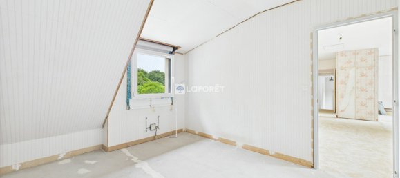 Casa de 3 dormitorios en Pont-l'Abbe, France No. 306142 13