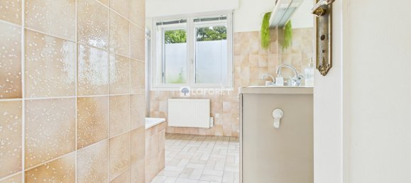 Casa de 3 dormitorios en Pont-l'Abbe, France No. 306142 9