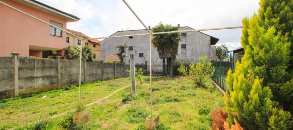 Casa de 3 divisões em Fara Novarese, Italy N.º 19731 8