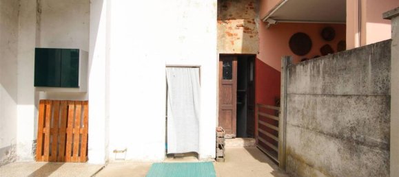 Casa de 3 divisões em Fara Novarese, Italy N.º 19731 6