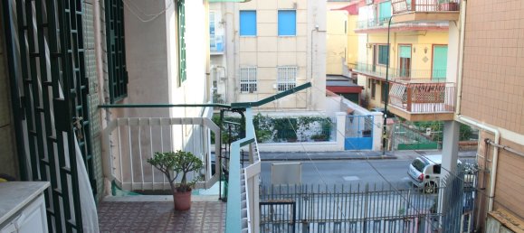 4 bedrooms Apartment in Portici, Italy No. 373313 30