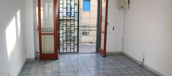 4 bedrooms Apartment in Portici, Italy No. 373313 18