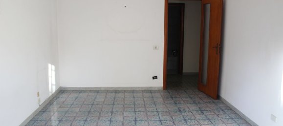 4 bedrooms Apartment in Portici, Italy No. 373313 20