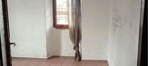 3 Schlafzimmer Haus in San Valentino in Abruzzo Citeriore, Italy, Nr. 313256 8