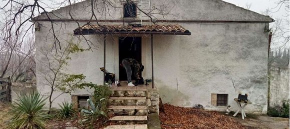 3 Schlafzimmer Haus in San Valentino in Abruzzo Citeriore, Italy, Nr. 313256 11