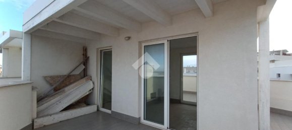 Garaje de 1 habitación en Polignano a Mare, Italy No. 102166 14