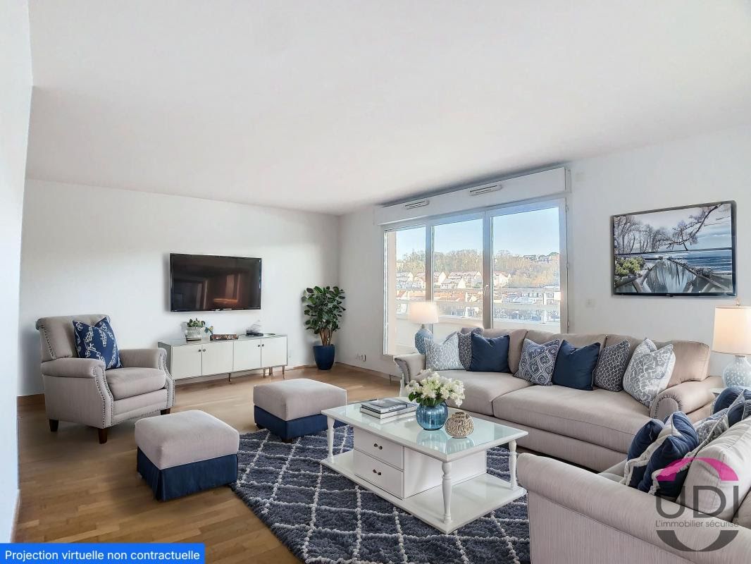 3 bedrooms Apartment in Corbeil-Essonnes, France No. 147724