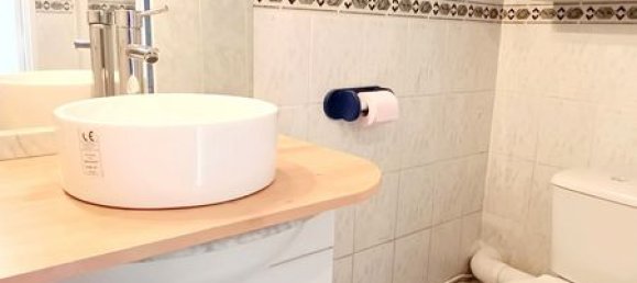 Apartamento de 1 dormitorio en Chateauroux, France No. 220082 12