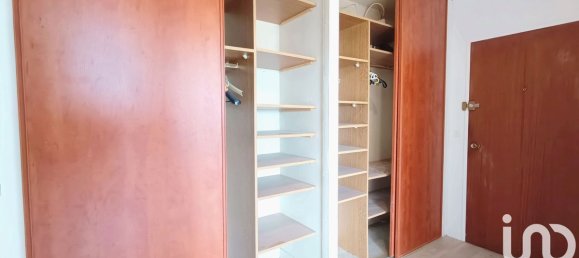 Apartamento de 1 dormitorio en Chateauroux, France No. 220082 2