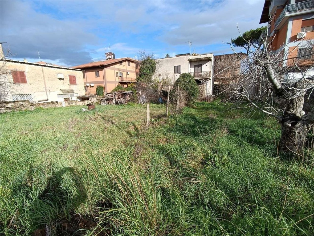 580m² Land in Rome, Italy No. 122247