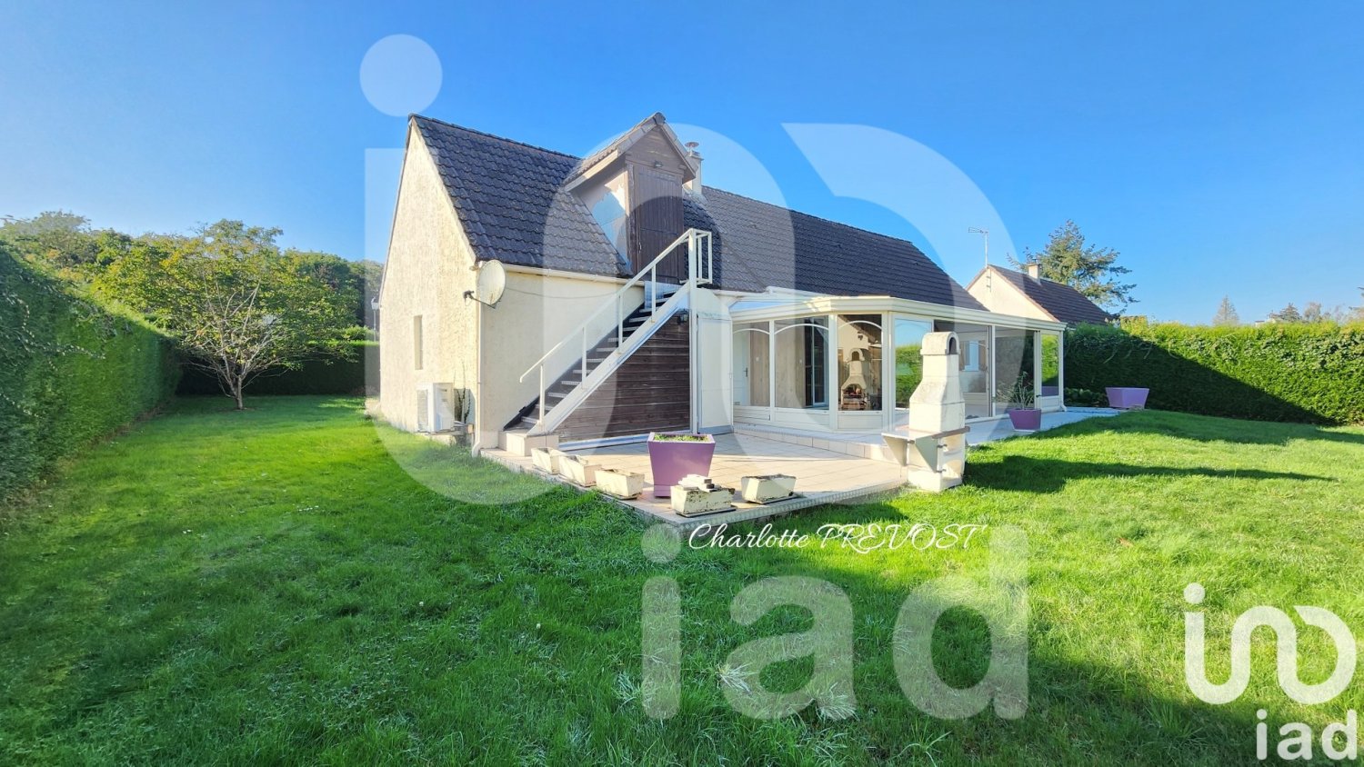 3 bedrooms House in Anet, France No. 217035
