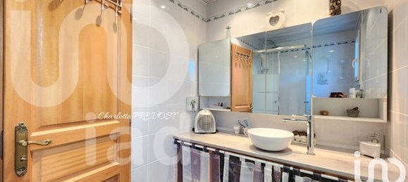 3 bedrooms House in Anet, France No. 217035 10