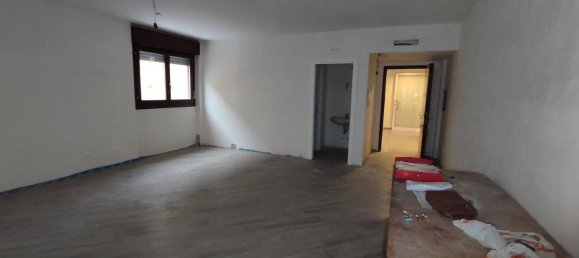 2 Schlafzimmer Wohnung in Bovisio Masciago, Italy, Nr. 282960 45