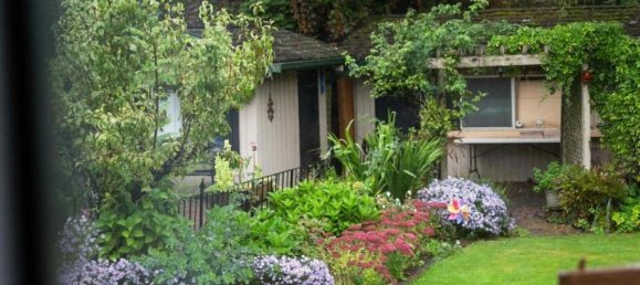 4 bedrooms House in British Columbia, Canada No. 1122 7