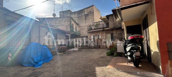 1 room Commercial property in Pomigliano d'Arco, Italy No. 25376 5