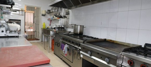 400m² Commercial property in Torrevieja, Spain No. 28354 24