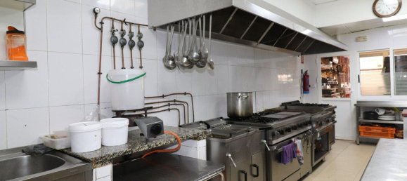 400m² Commercial property in Torrevieja, Spain No. 28354 28