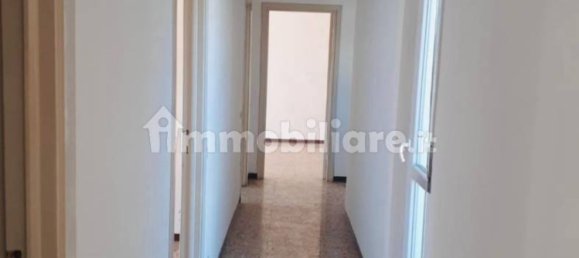 2 bedrooms Apartment in Cardano al Campo, Italy No. 122553 6