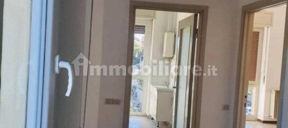 2 bedrooms Apartment in Cardano al Campo, Italy No. 122553 7