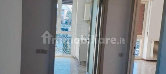 2 bedrooms Apartment in Cardano al Campo, Italy No. 122553 5