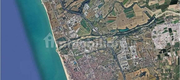 1-Zimmer Lagerhaus in Sant'Elpidio a Mare, Italy, Nr. 292618 12