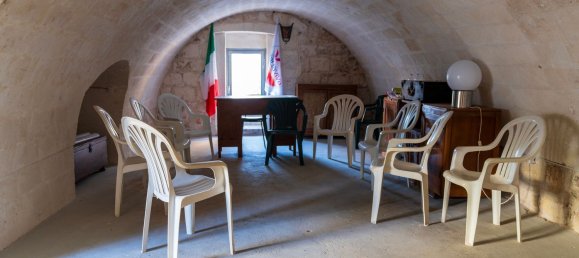 4 rooms House in Lizzano, Italy No. 285283 8