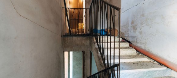 4 rooms House in Lizzano, Italy No. 285283 10