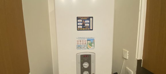 Apartamento de 2 dormitorios en Sartrouville, France No. 187983 10