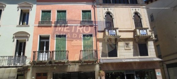 3 Schlafzimmer Haus in Thiene, Italy, Nr. 90423 2