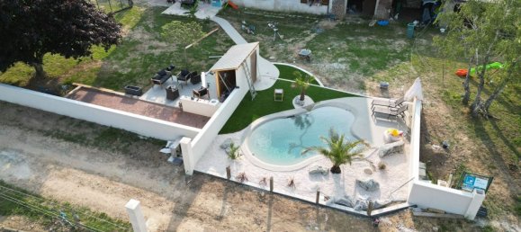 Casa de 6 dormitorios en Sarthe, France No. 98502 3