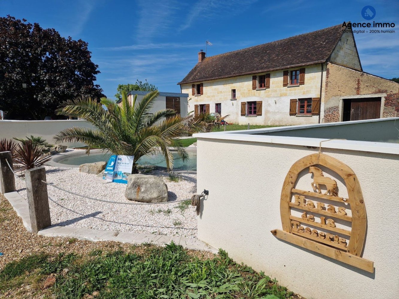 Casa de 6 dormitorios en Sarthe, France No. 98502