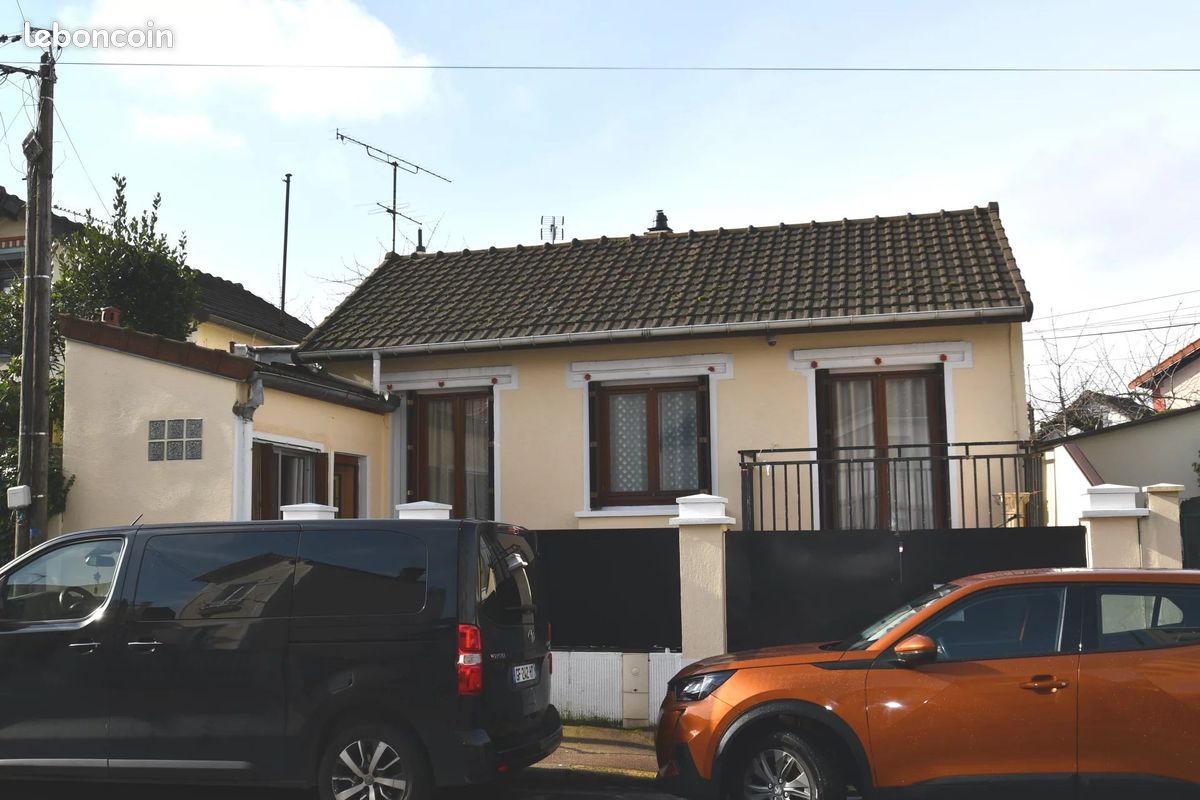 Дом с 2 спальнями в Ле Павийон-су-Буа, Франция № 180292