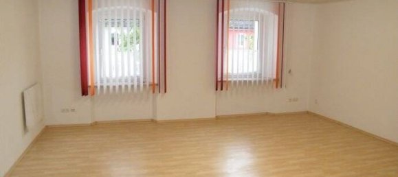 8 rooms Building in Tirschenreuth, Germany No. 161774 9