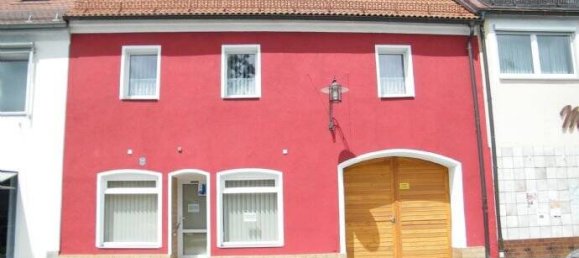 8 rooms Building in Tirschenreuth, Germany No. 161774 3