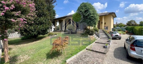 Villa T3 em Borgo San Giovanni, Italy N.º 377433 36