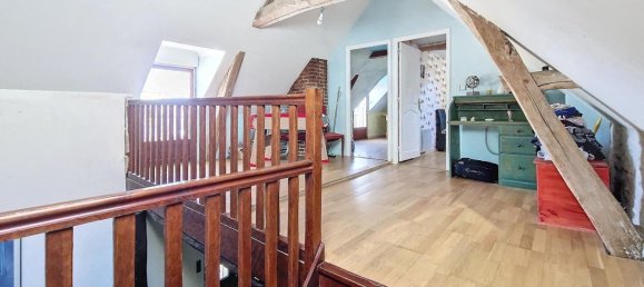 Casa de 5 dormitorios en Rochecorbon, France No. 234117 10